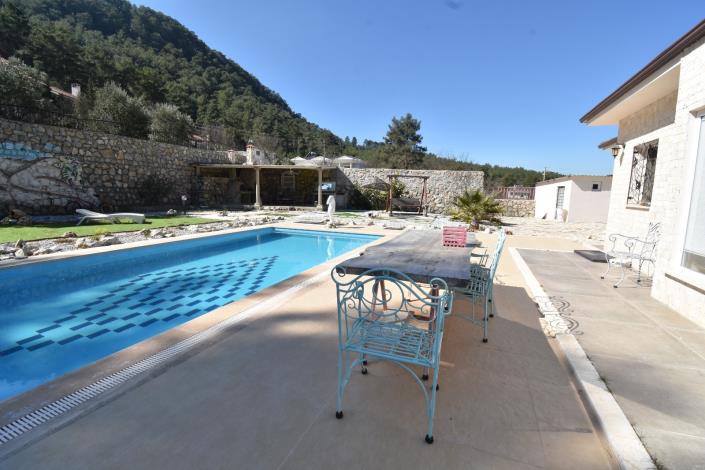 Image No.16-3 Bed Bungalow for sale