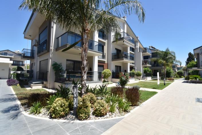 Image No.4-4 Bed Apartment for sale