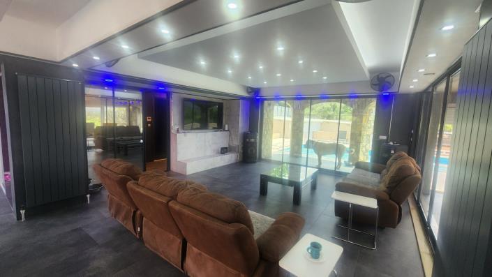 Image No.7-5 Bed Villa for sale