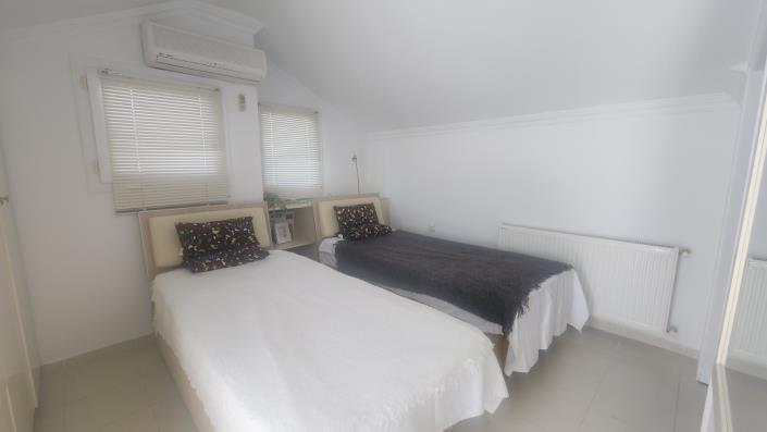 Image No.16-5 Bed Villa for sale