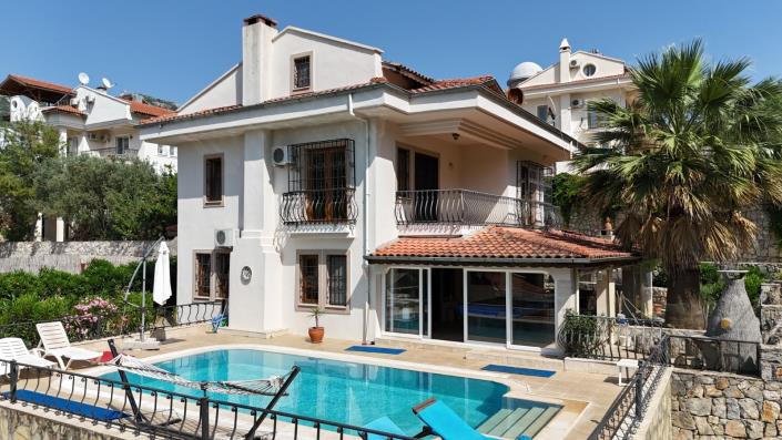 Image No.3-5 Bed Villa for sale