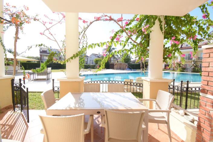 Image No.2-3 Bed Semi-Detached for sale