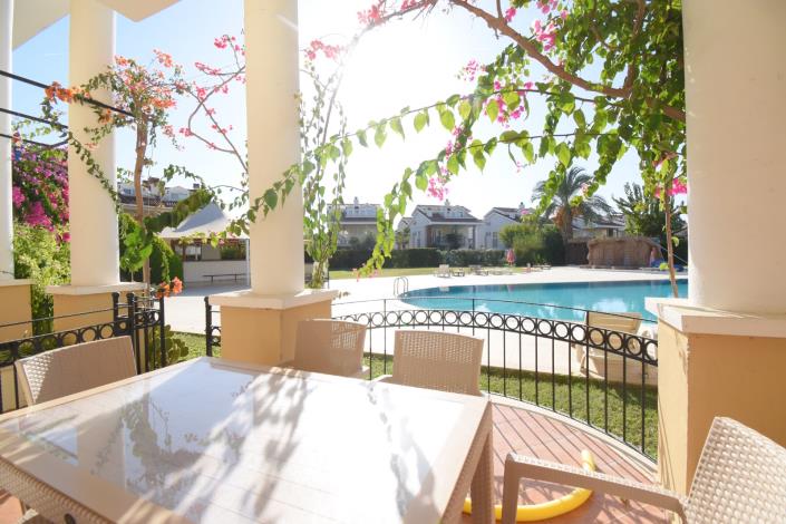 Image No.11-3 Bed Semi-Detached for sale