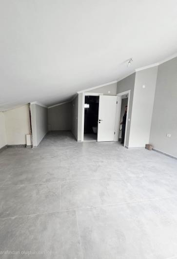 Image No.15-6 Bed Villa for sale