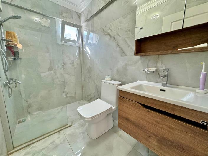 Image No.19-3 Bed Bungalow for sale