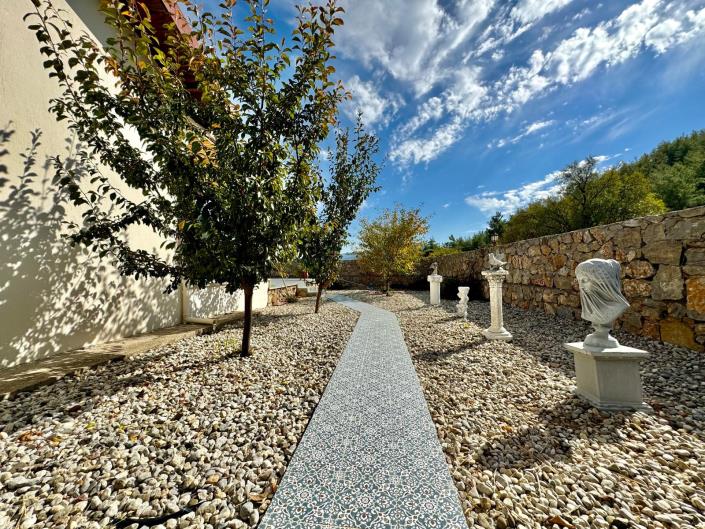 Image No.26-3 Bed Bungalow for sale