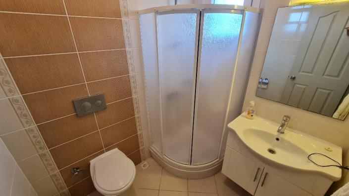 Image No.11-3 Bed Apartment for sale