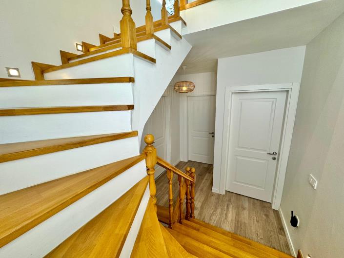 Image No.24-3 Bed Villa for sale