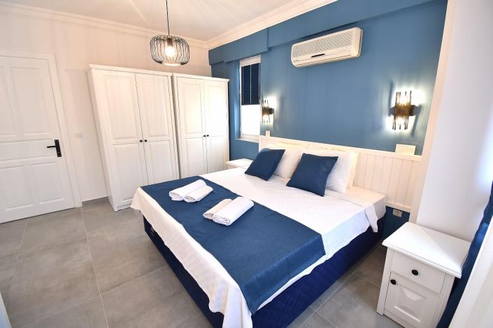 Image No.12-3 Bed Apartment for sale