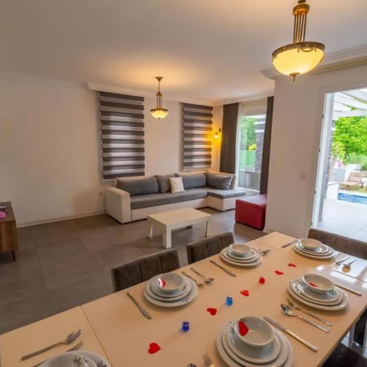 Image No.9-4 Bed Villa for sale