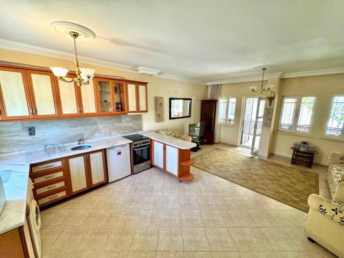 Image No.3-3 Bed Semi-Detached for sale