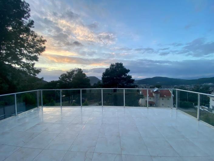 Image No.2-Villa de 4 chambres à vendre à Ovacik