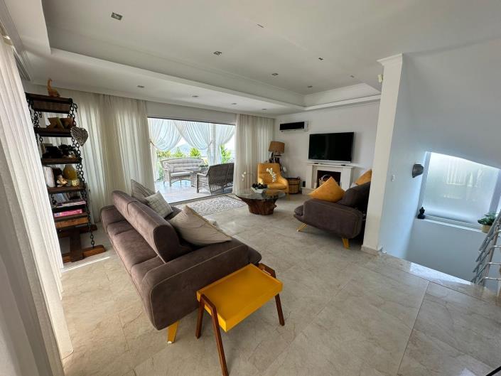 Image No.5-Villa de 4 chambres à vendre à Ovacik