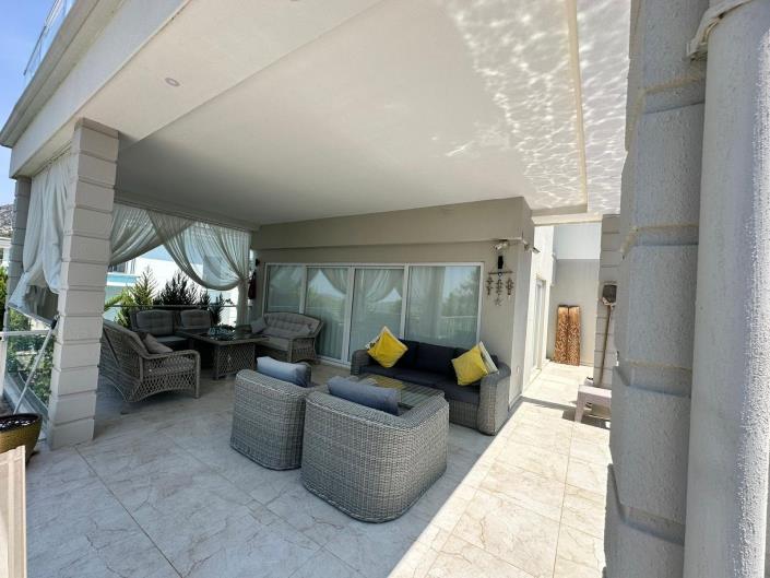 Image No.10-Villa de 4 chambres à vendre à Ovacik