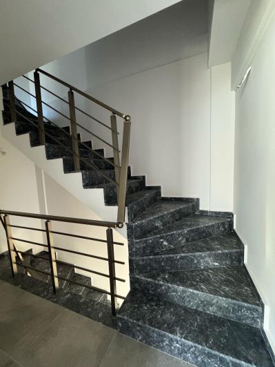 Image No.14-3 Bed Semi-Detached for sale