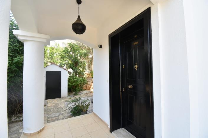 Image No.17-4 Bed Villa for sale