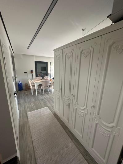 Image No.15-4 Bed Semi-Detached for sale