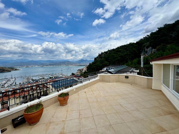 Image No.24-4 Bed Apartment for sale