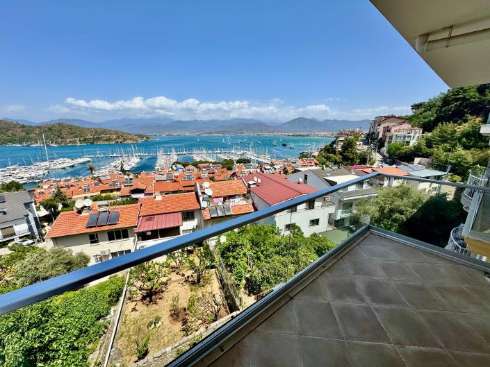 Image No.24-4 Bed Apartment for sale