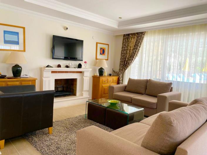 Image No.4-4 Bed Villa for sale