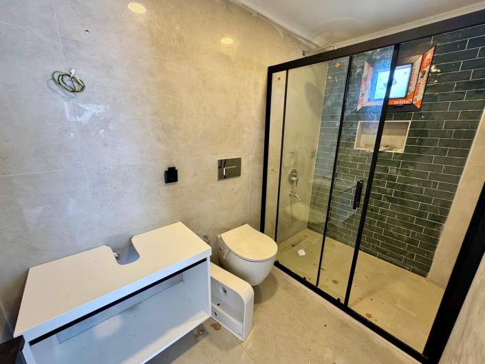 Image No.10-3 Bed Villa for sale