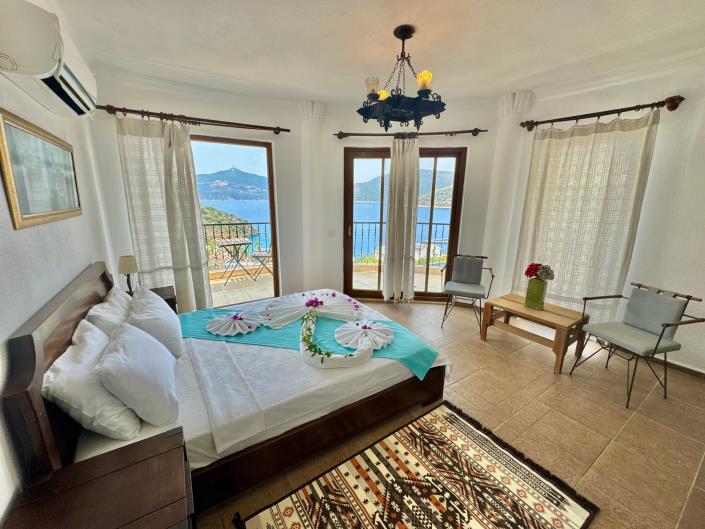 Image No.14-5 Bed Villa for sale