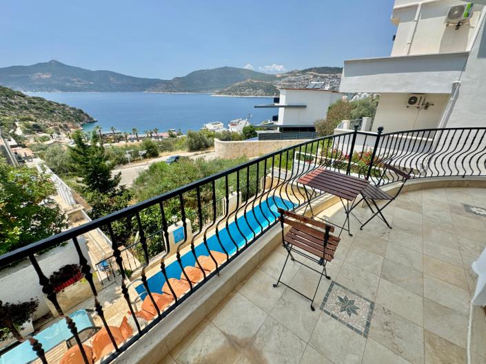 Image No.17-5 Bed Villa for sale