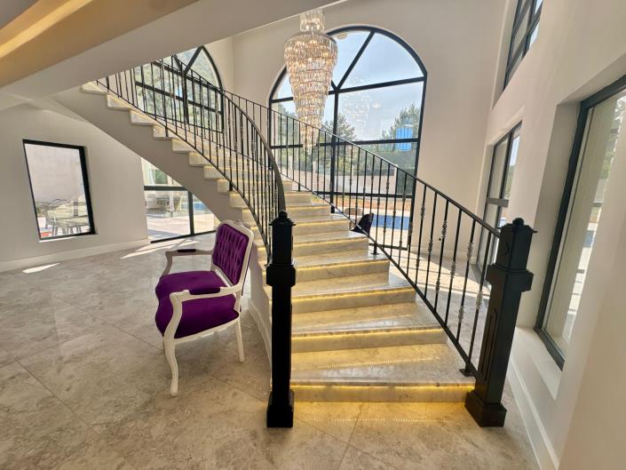 Image No.17-4 Bed Villa for sale