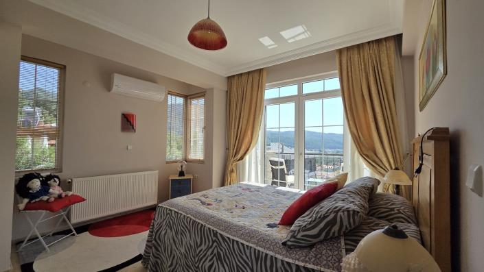 Image No.15-3 Bed Villa for sale