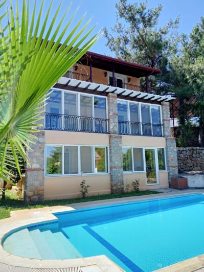 Image No.2-4 Bed Villa for sale