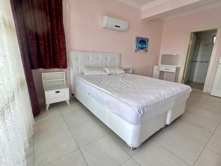 Image No.14-4 Bed Villa for sale