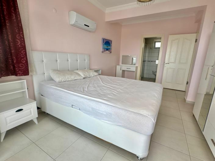 Image No.17-4 Bed Villa for sale