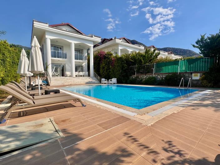 Image No.31-4 Bed Villa for sale