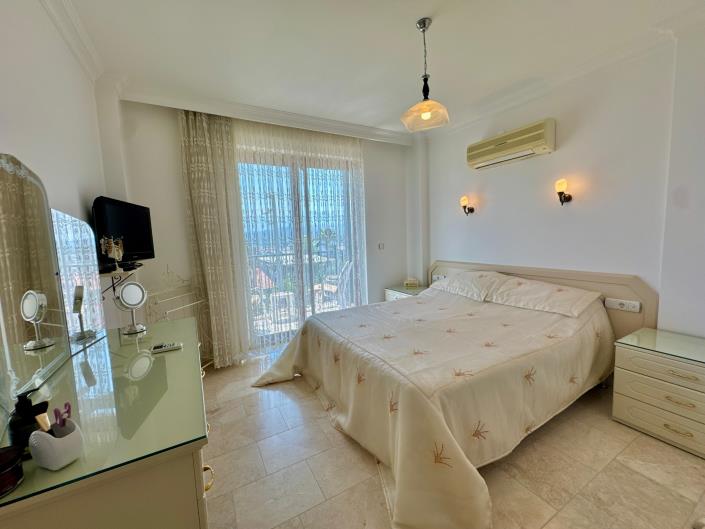 Image No.22-4 Bed Villa for sale