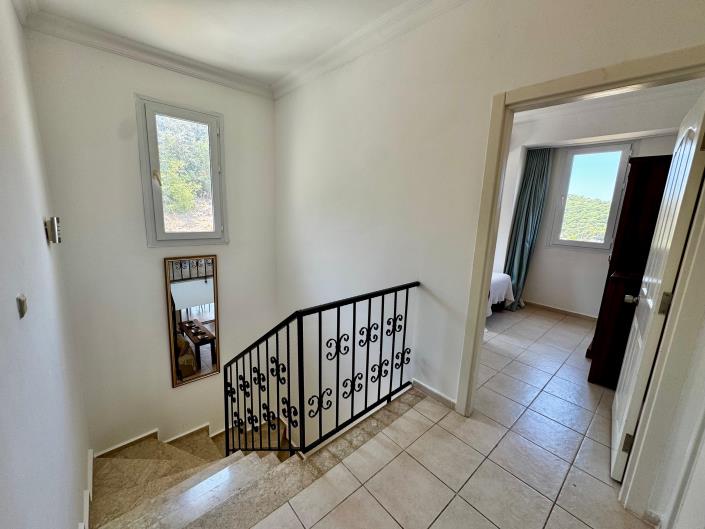 Image No.18-4 Bed Villa for sale