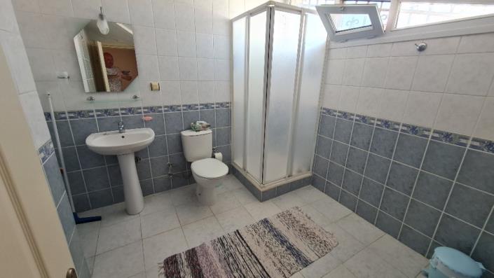 Image No.6-3 Bed Apartment for sale