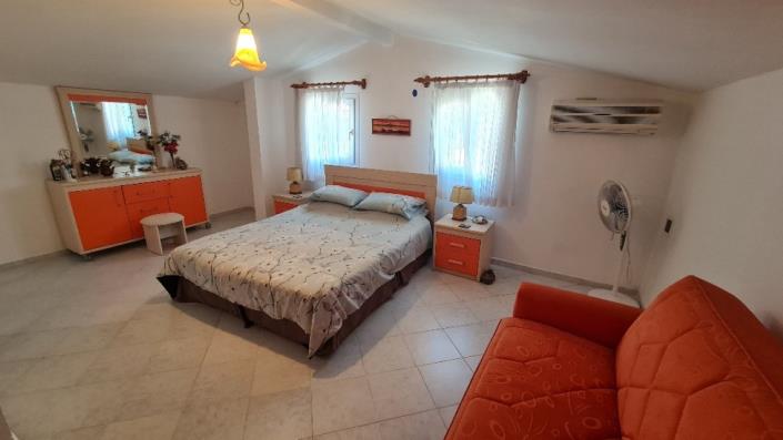 Image No.8-3 Bed Apartment for sale