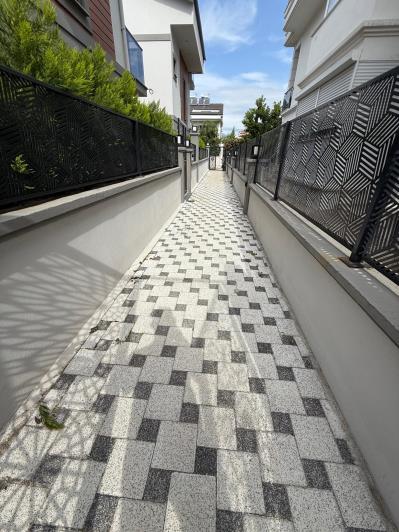 Image No.3-4 Bed Villa for sale