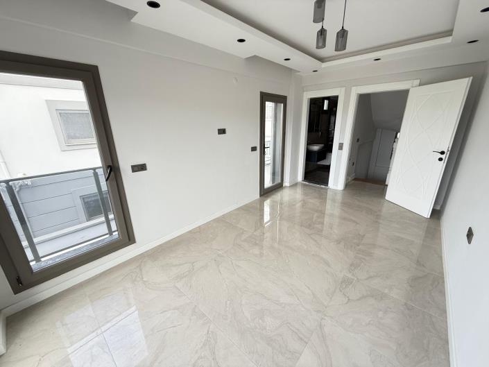 Image No.16-4 Bed Villa for sale