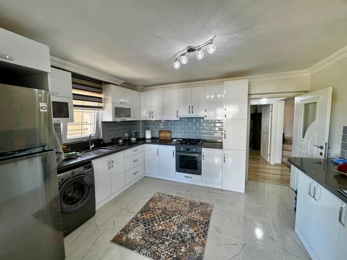 Image No.10-4 Bed Villa for sale