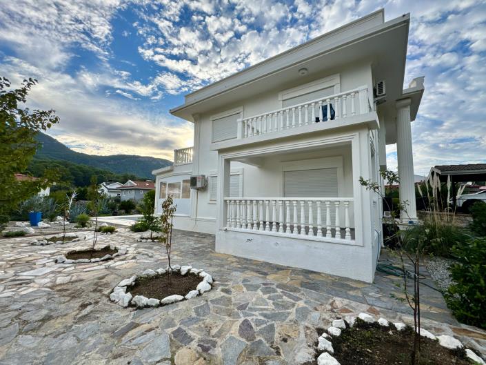 Image No.32-4 Bed Villa for sale