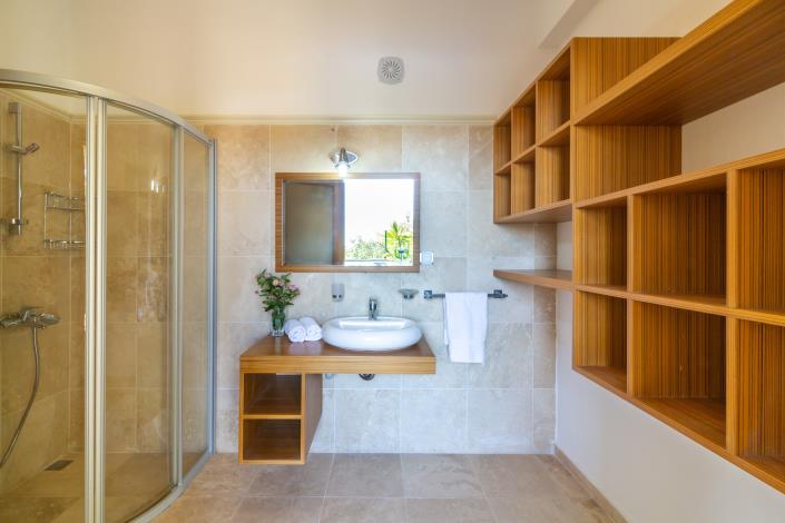 Image No.12-4 Bed Villa for sale