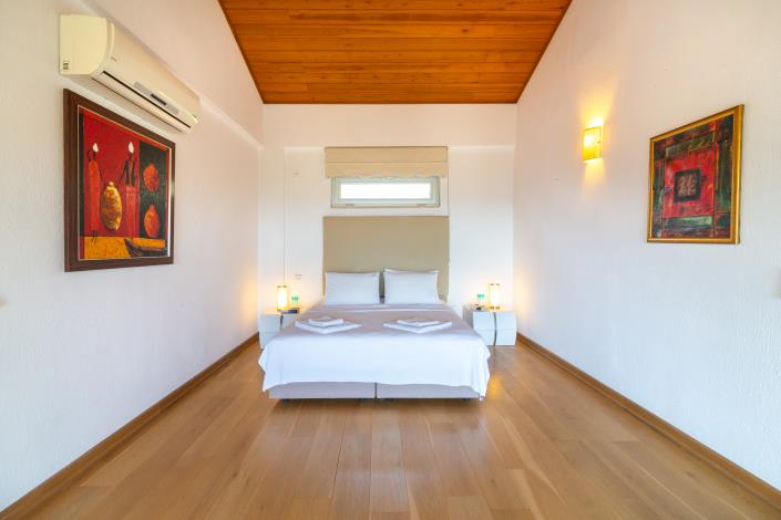 Image No.21-4 Bed Villa for sale