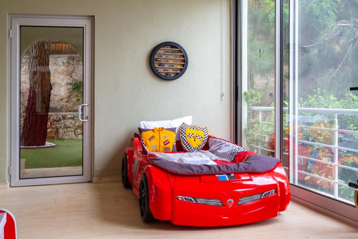 Image No.44-4 Bed Villa for sale