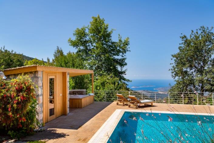 Image No.54-5 Bed Villa for sale