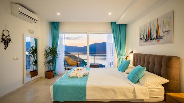 Image No.29-5 Bed Villa for sale