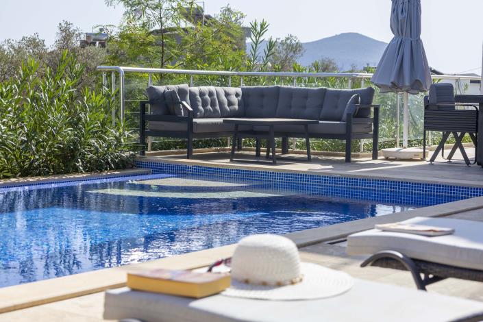 Image No.14-3 Bed Apartment for sale