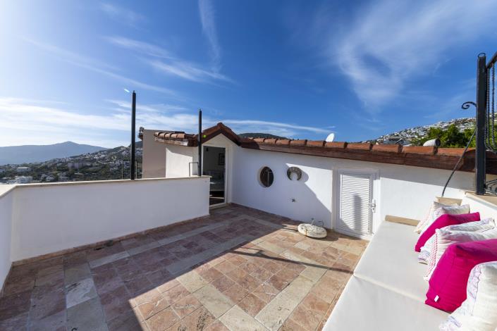 Image No.17-2 Bed Apartment for sale