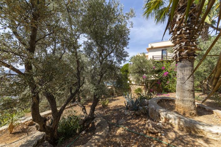 Image No.19-5 Bed Villa for sale