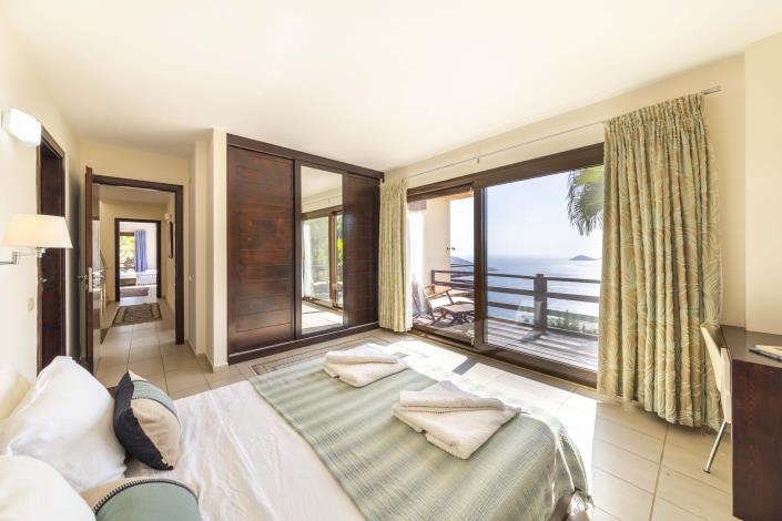 Image No.36-5 Bed Villa for sale